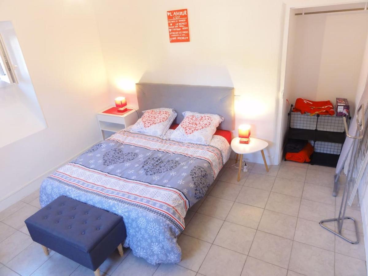 Au Petit Marcadal **Sanctuaires, Hopital, Gare** Apartment Lourdes Exterior foto