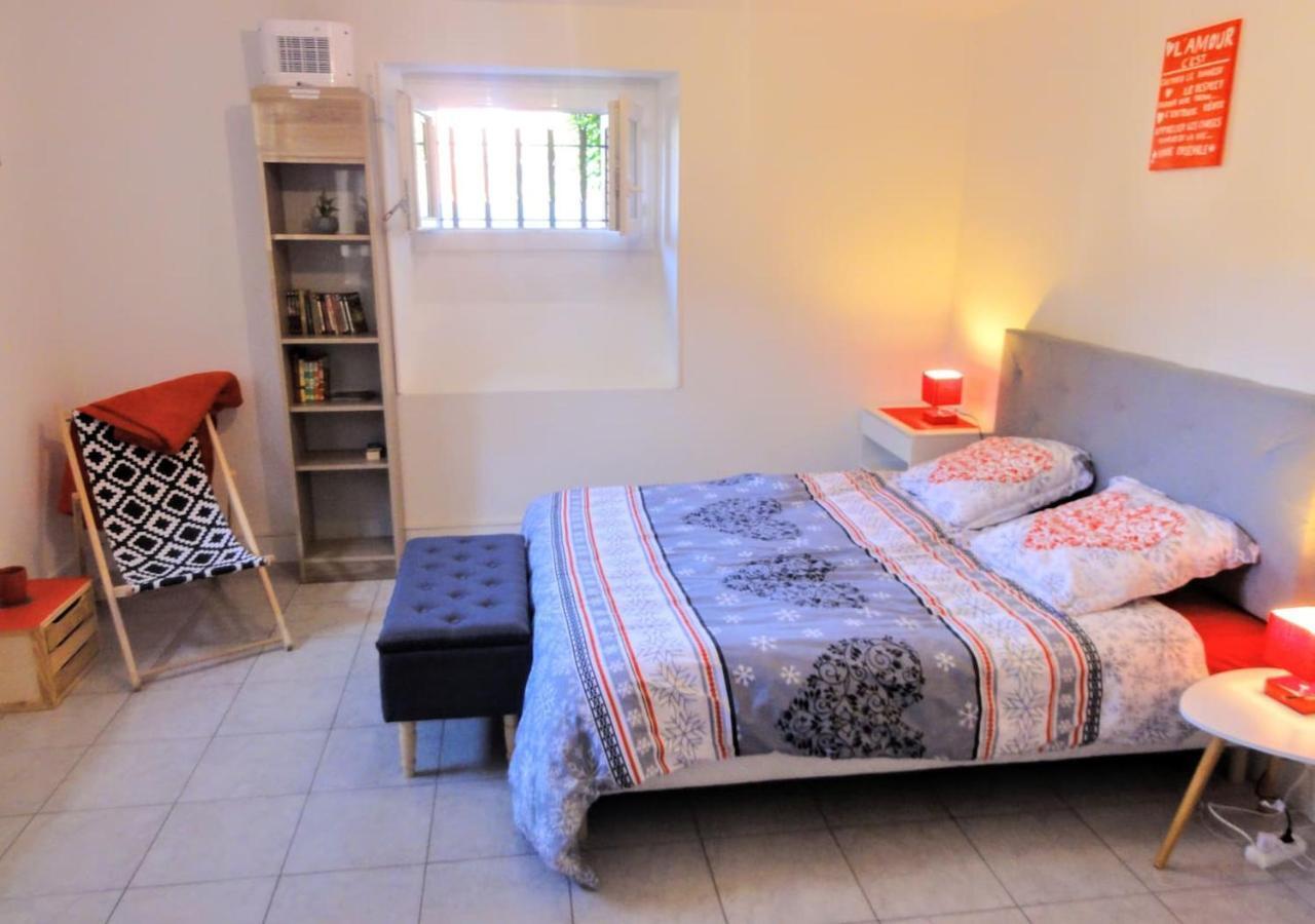 Au Petit Marcadal **Sanctuaires, Hopital, Gare** Apartment Lourdes Exterior foto